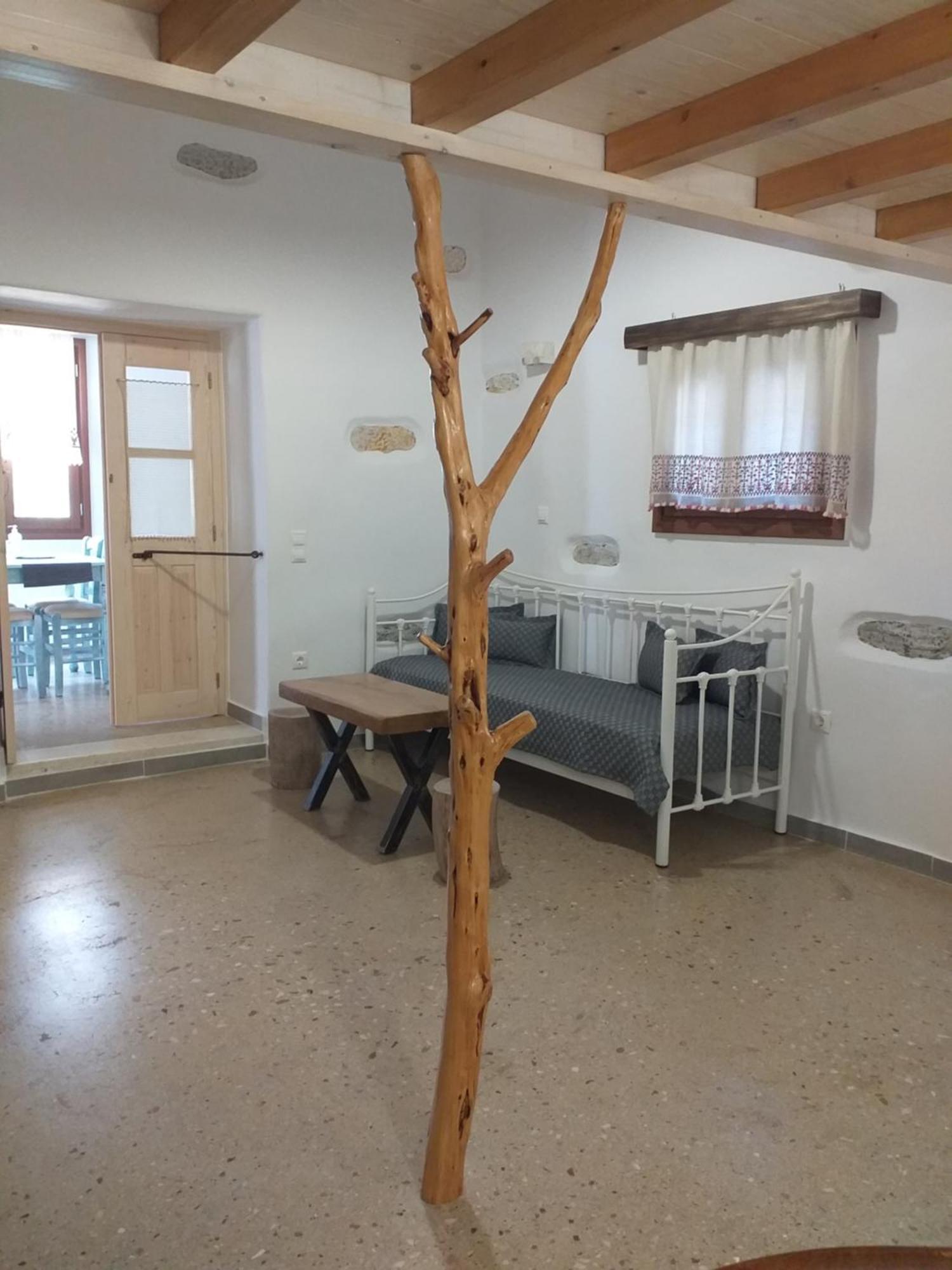 Imellos Απέραθος Δωμάτιο φωτογραφία